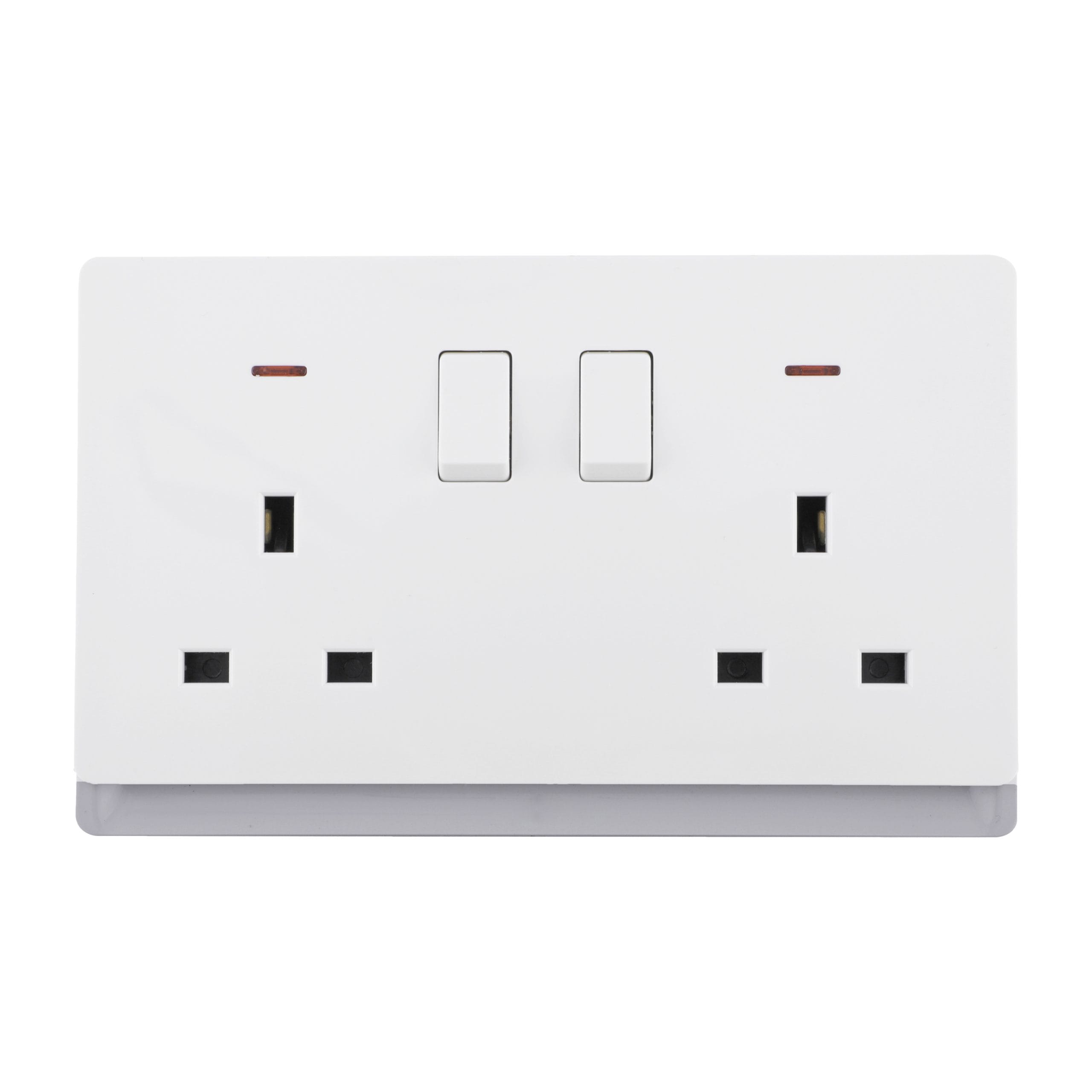 P-R_0011_Layer-3-scaled-1.jpg P-R406 - 13A 2 Gang Switch Socket - PC Royal Series: White - Image 1