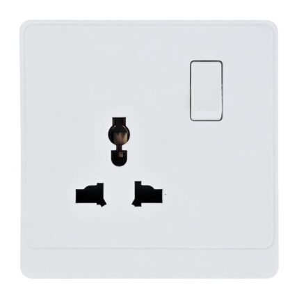 P-W422 - 1 Gang Universal Socket  -PC Classic Range: White